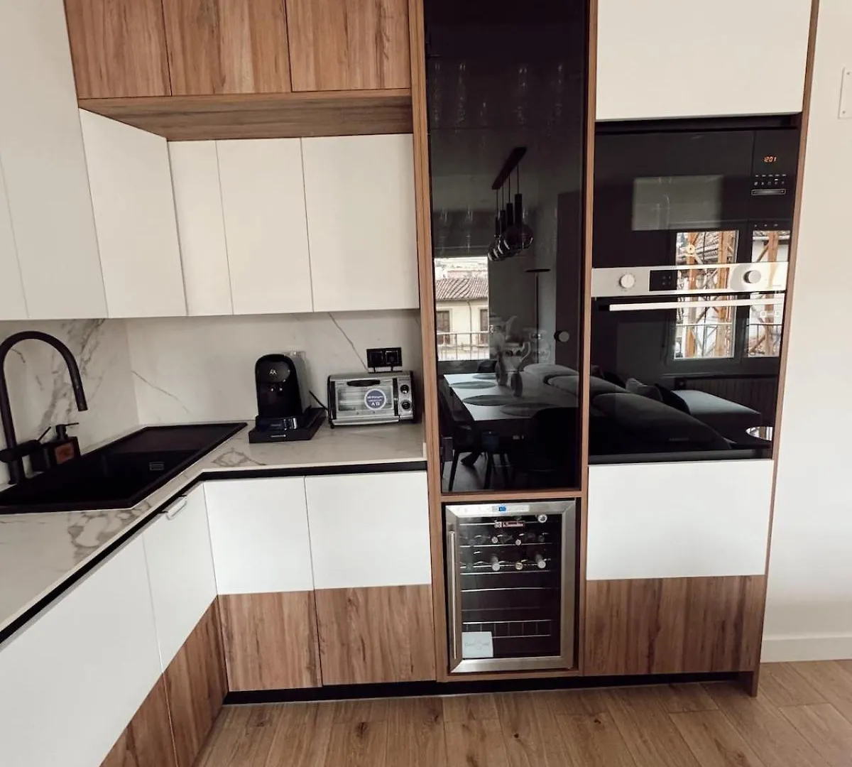 Luxury Apartment Right In The Center Granada Spain